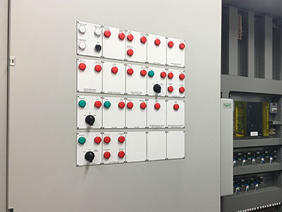 Form 4 panel fascia